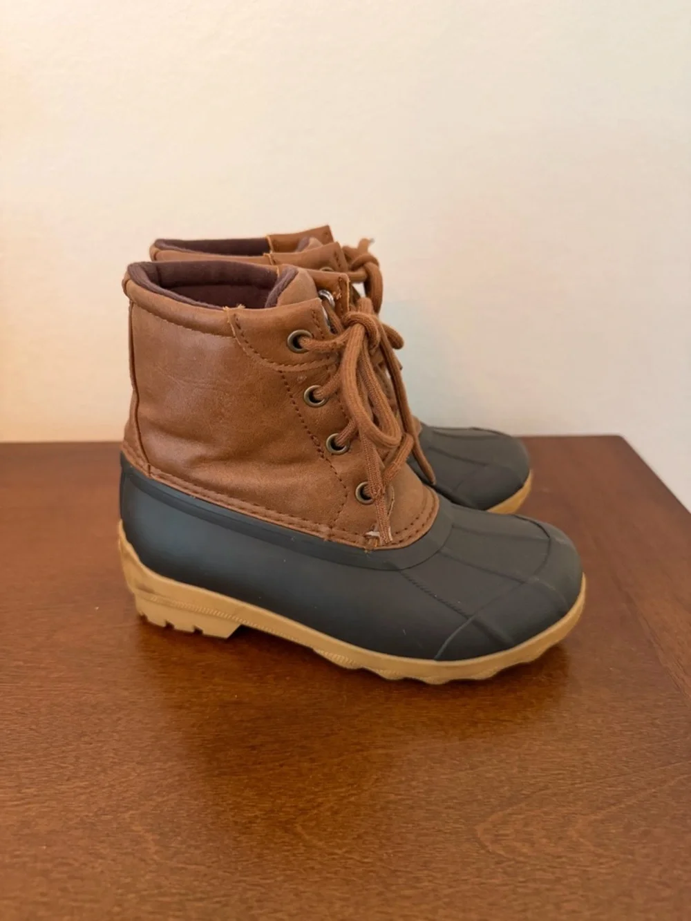 Sperry Port Duck Boots Boys Size 11